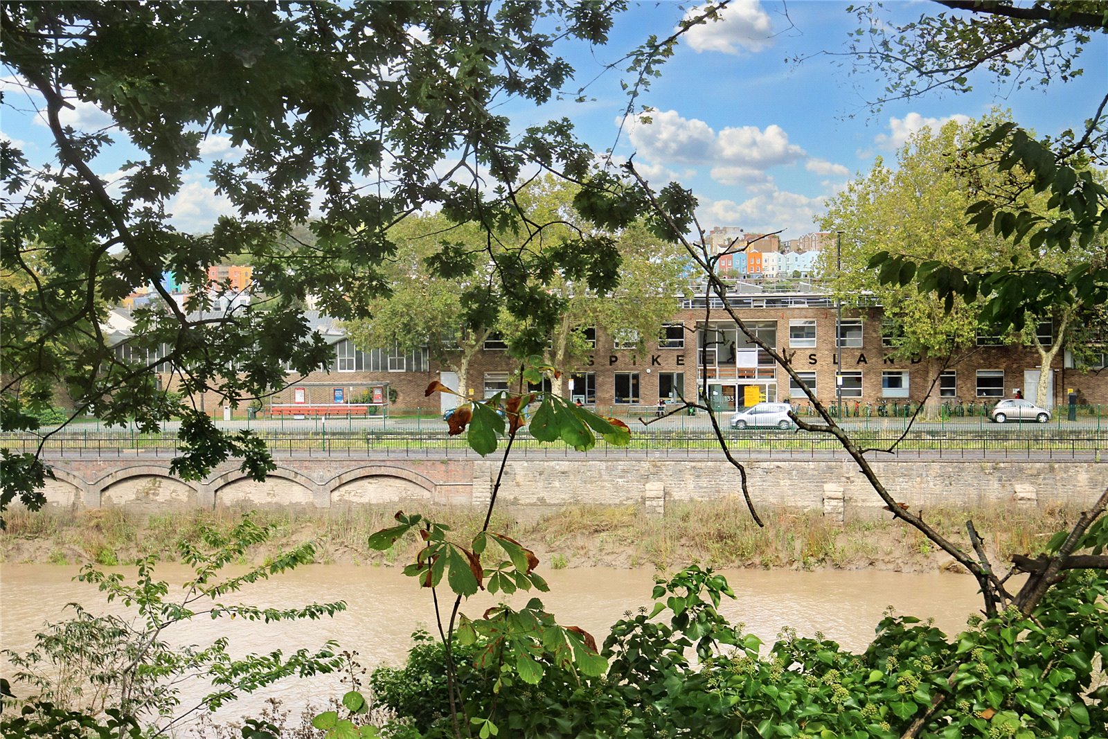 2 bedroom Flat for sale in Southville