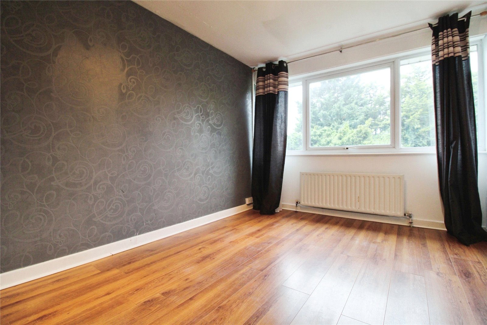 3 bedroom House to let in Backwell, Bristol