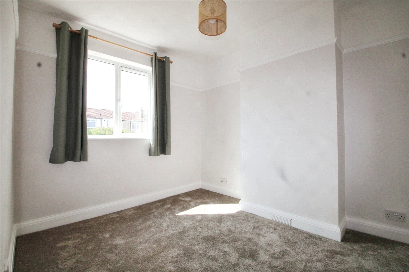 3 bedroom House to let in Fishponds, Bristol