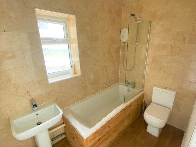 1 bedroom Flat to let in St George, Bristol