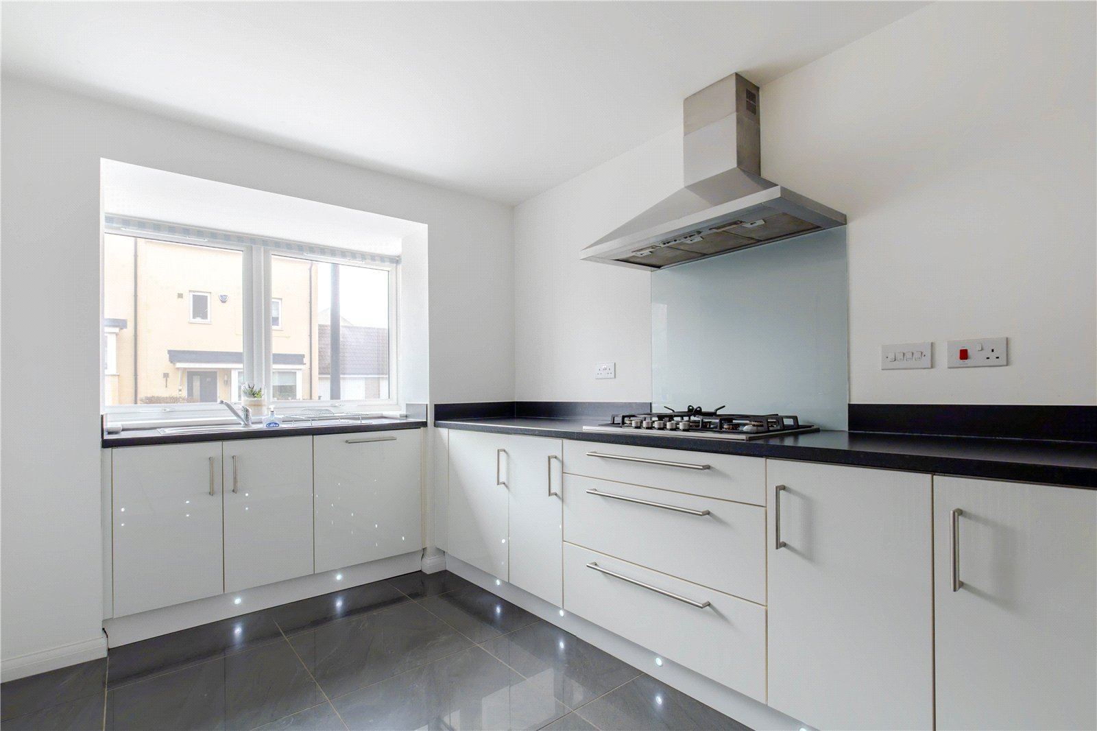 4 bedroom House for sale in Bristol, Emersons Green