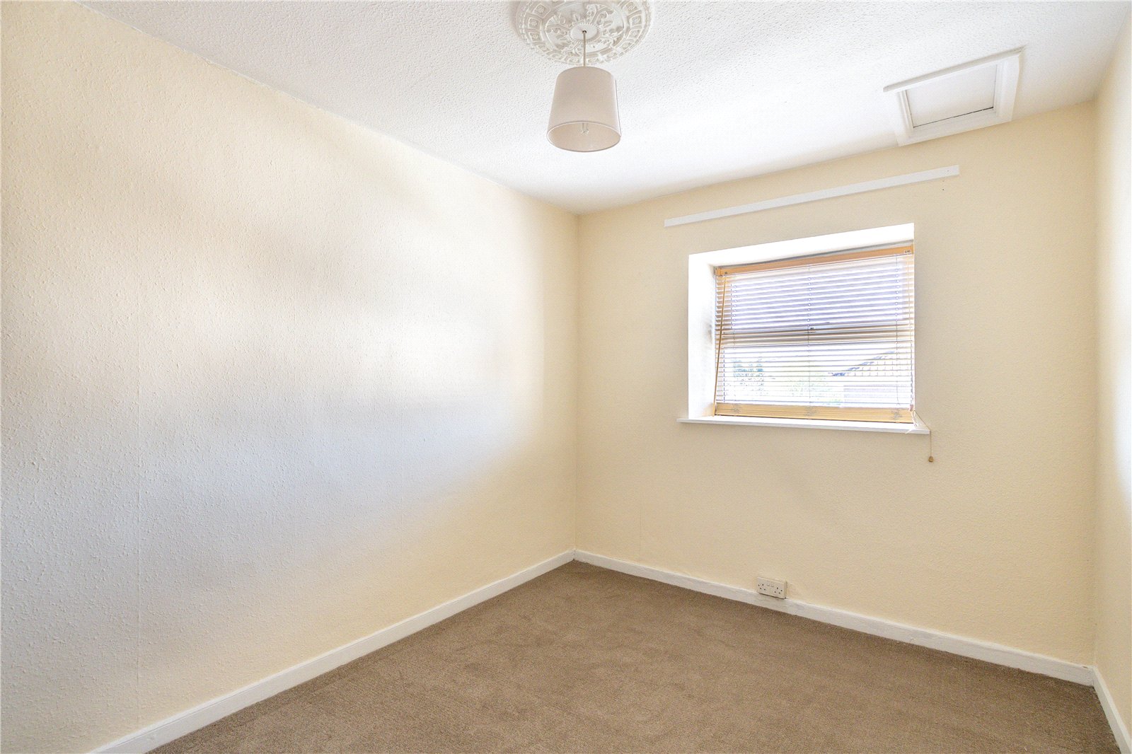2 bedroom House for sale in Knowle, Bristol