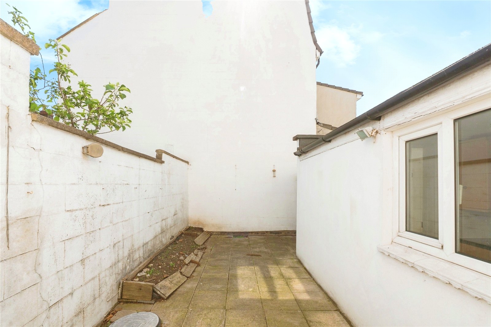 2 bedroom House for sale in Victoria Park, Bristol