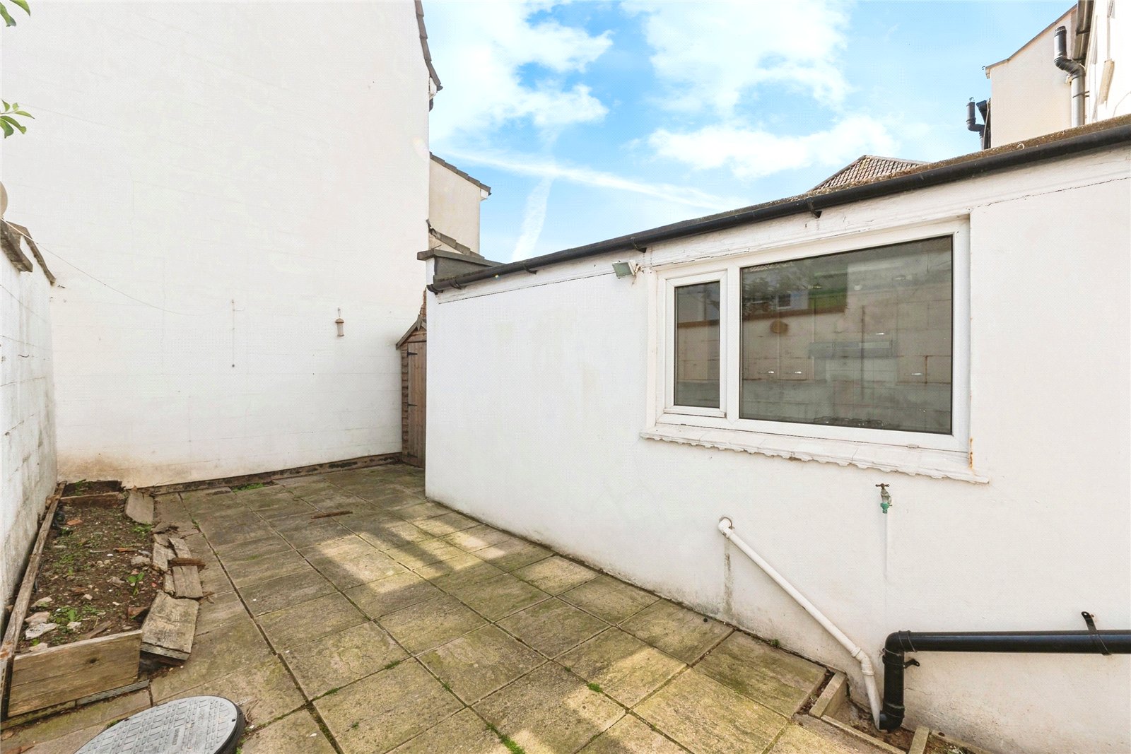 2 bedroom House for sale in Victoria Park, Bristol