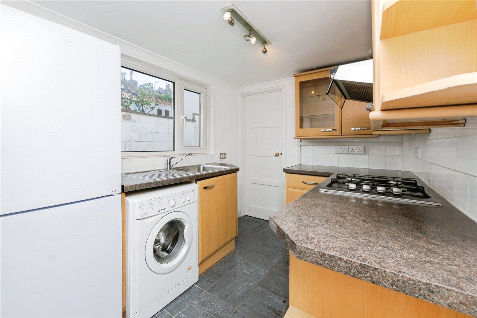 2 bedroom House for sale in Victoria Park, Bristol