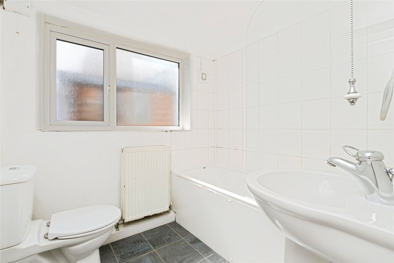 2 bedroom House for sale in Victoria Park, Bristol