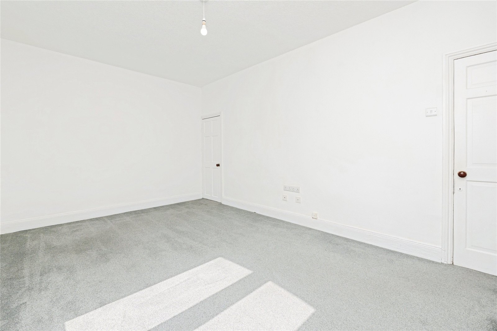 2 bedroom House for sale in Victoria Park, Bristol