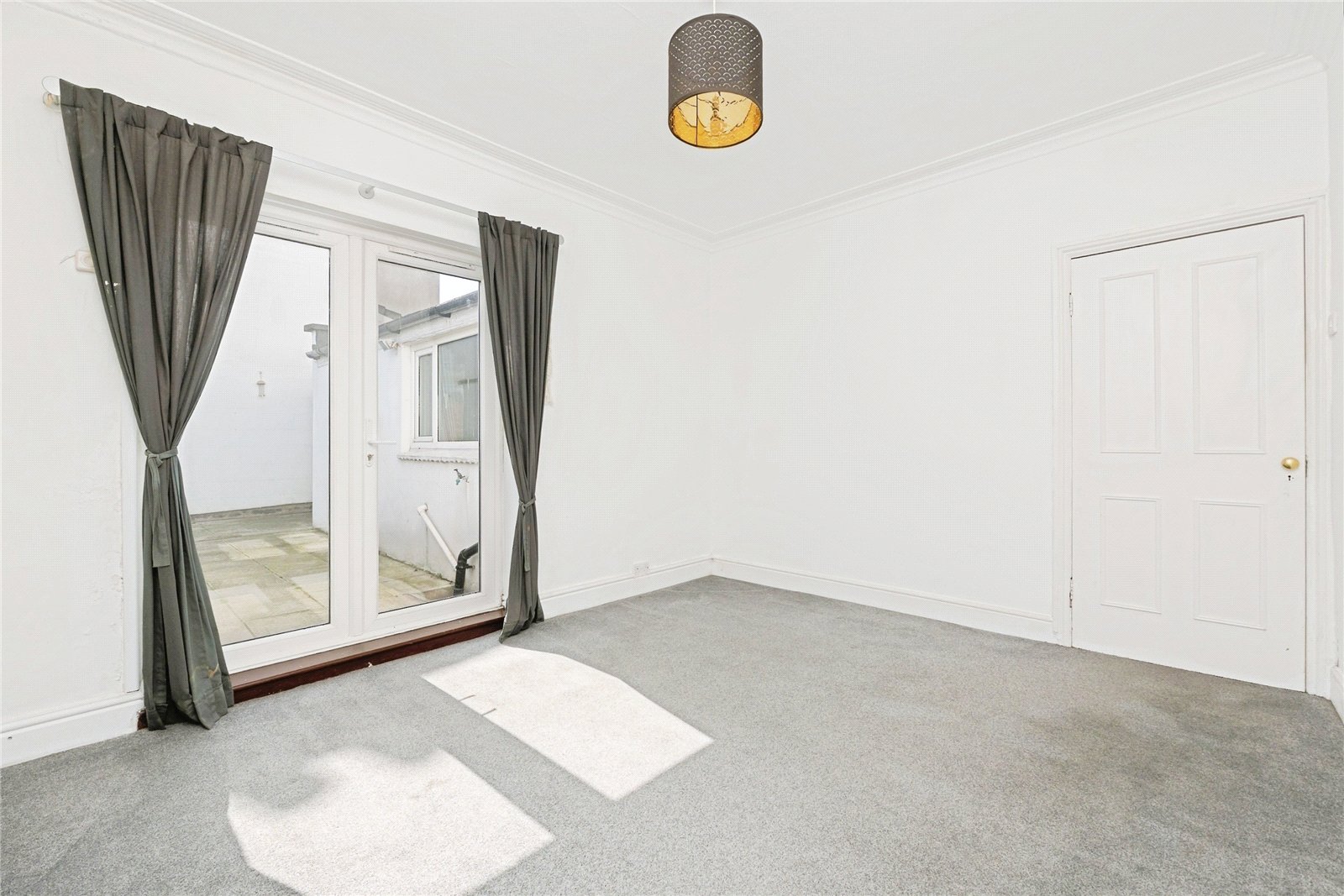 2 bedroom House for sale in Victoria Park, Bristol