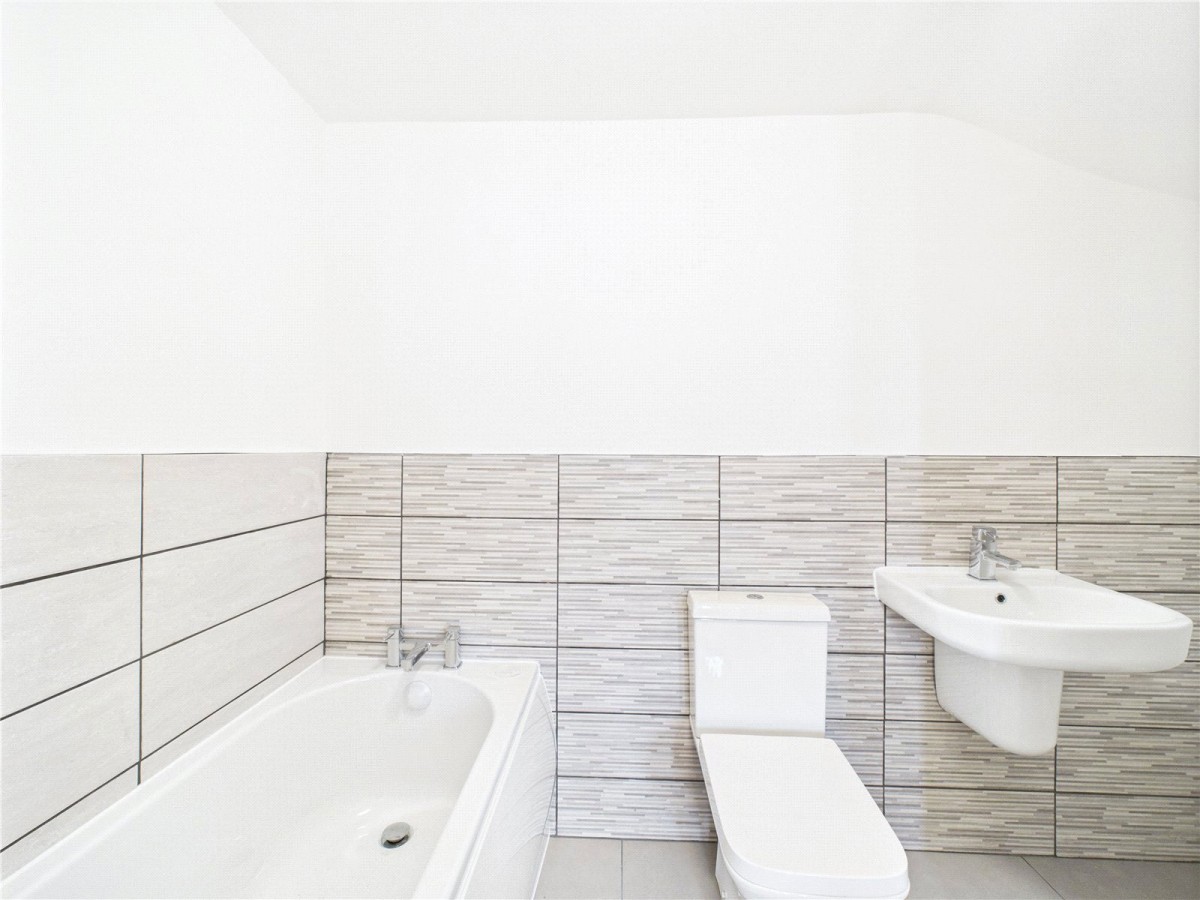 Jarnail Close, Bristol