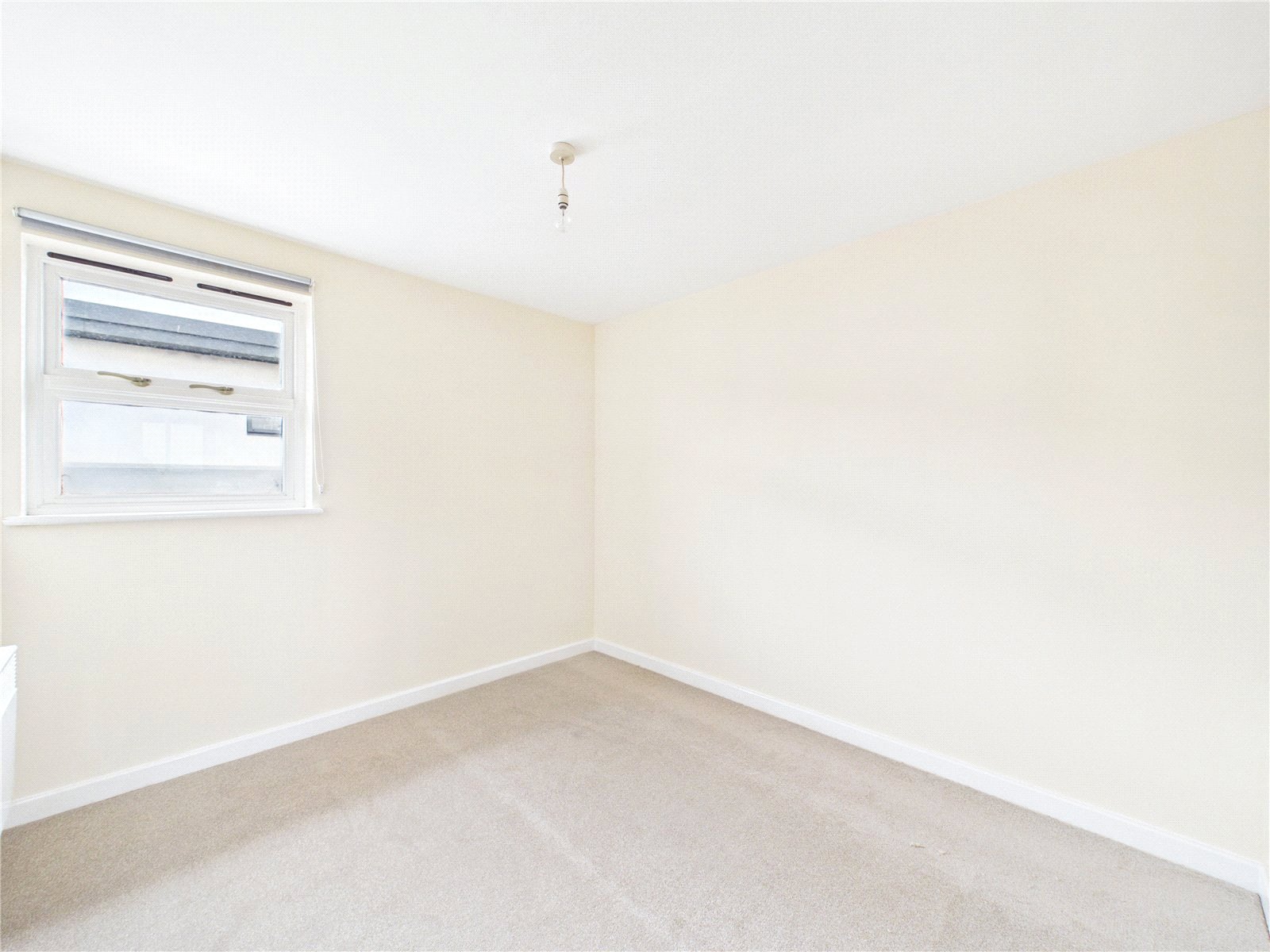 2 bedroom Flat to let in Bristol