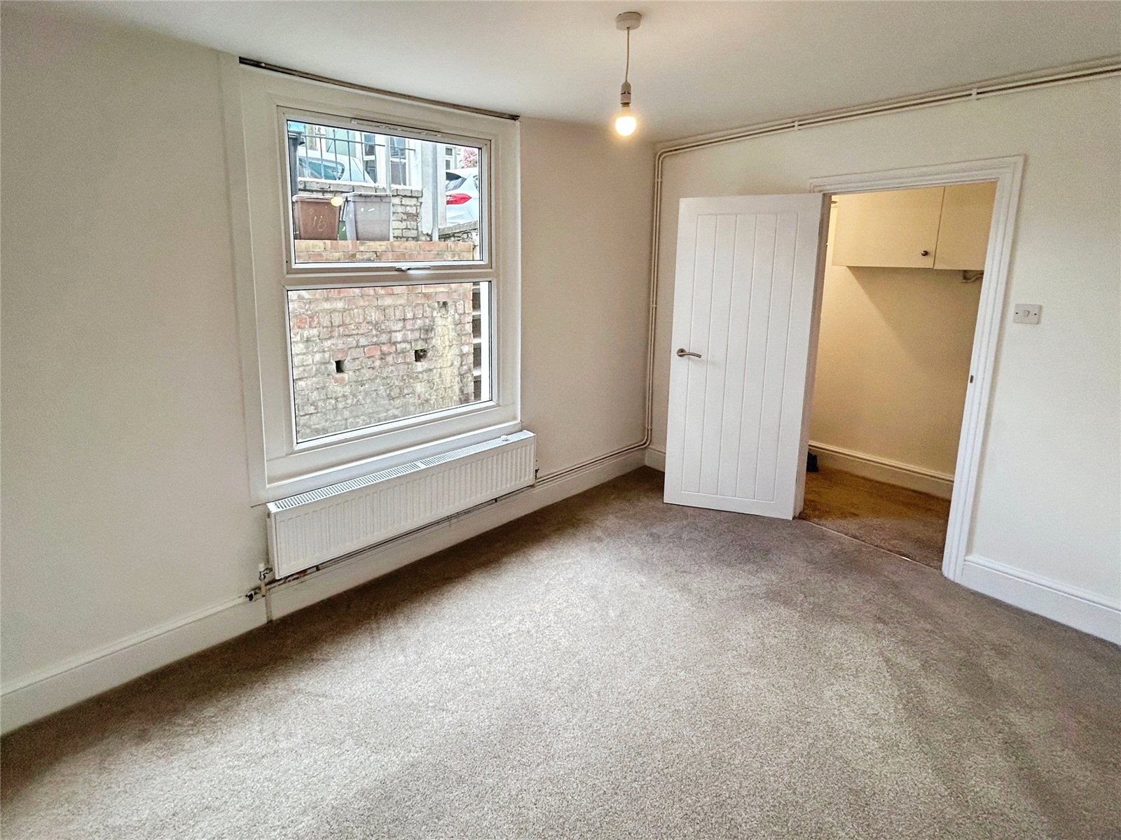 1 bedroom Flat to let in Bristol