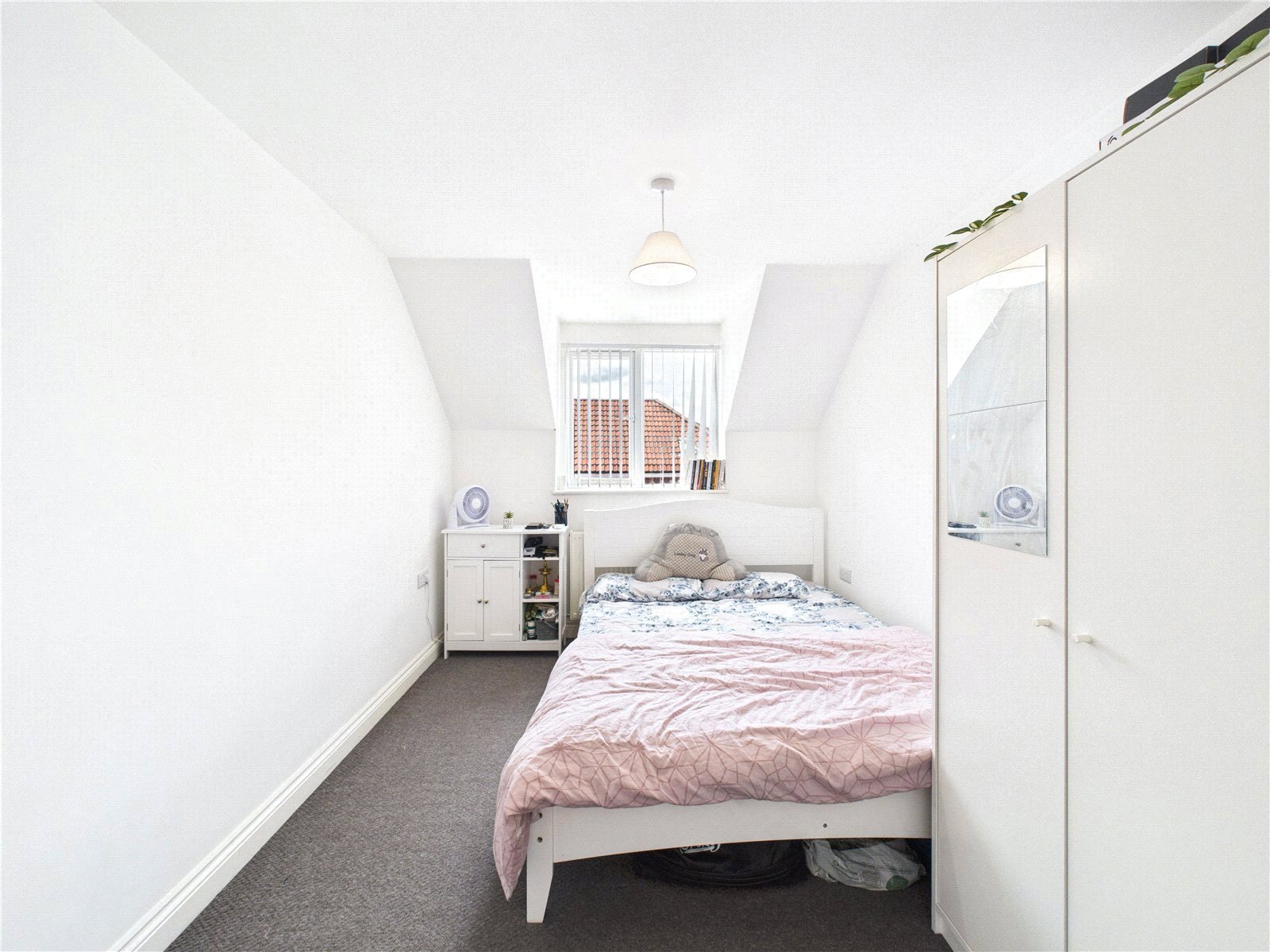 4 bedroom Flat to let in Bristol