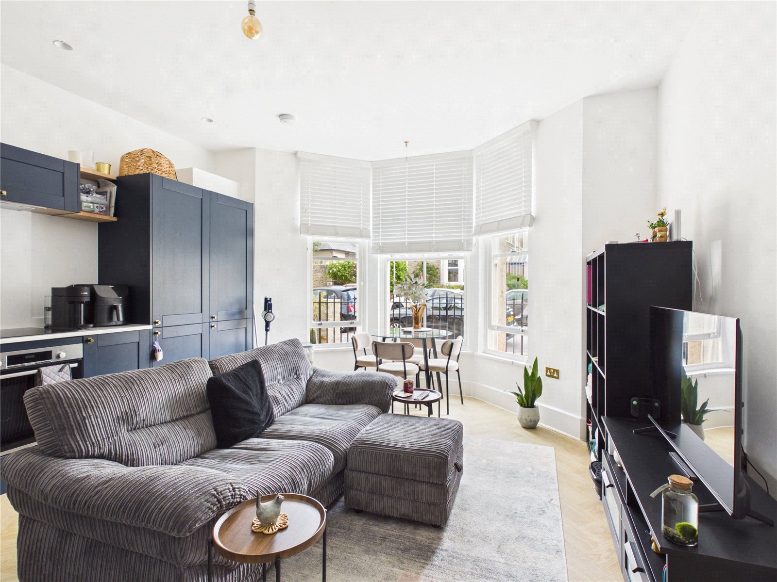 1 bedroom Flat to let in Woodlands Road, Bristol
