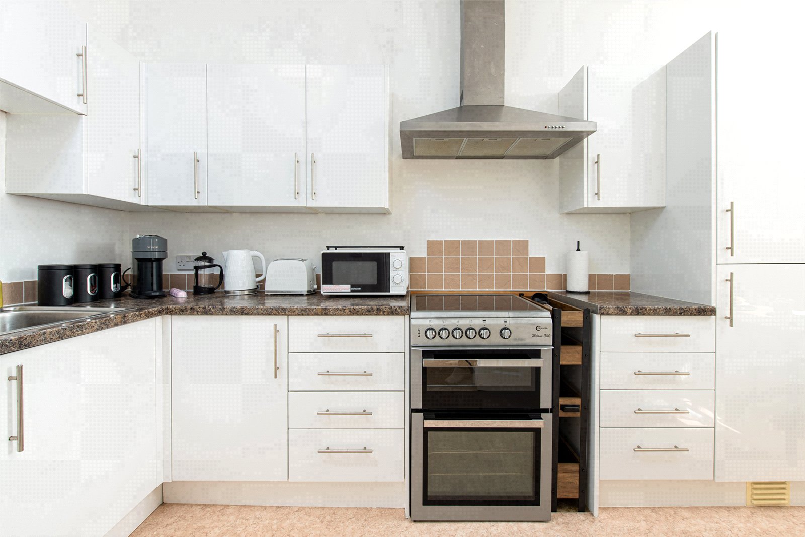 2 bedroom Flat to let in St Annes, Bristol