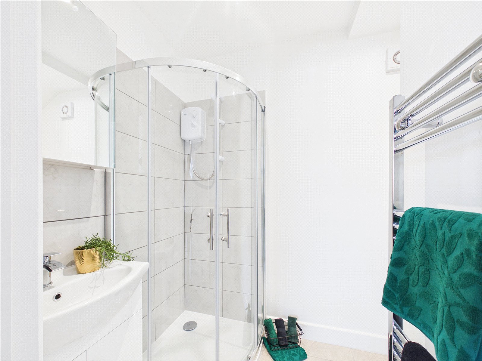 4 bedroom House to let in Southville, Bristol