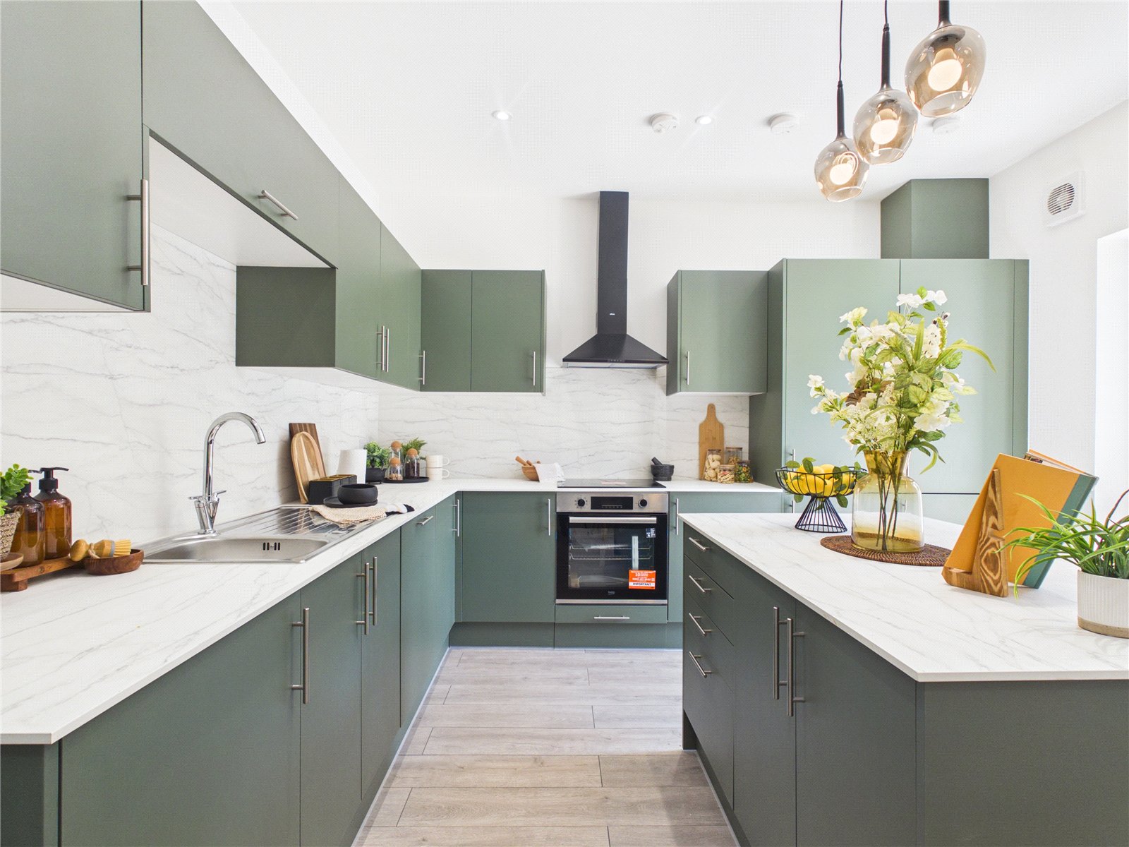 4 bedroom House to let in Southville, Bristol