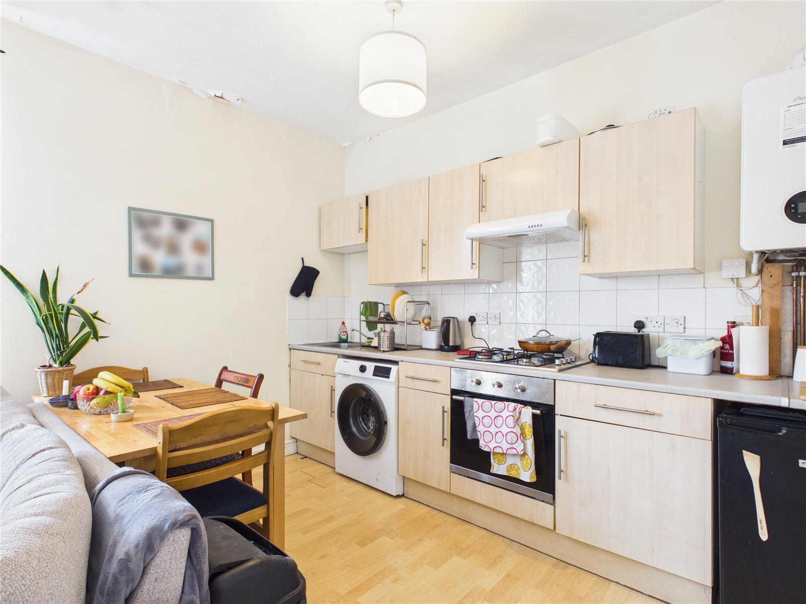 1 bedroom Flat to let in Vauxhall Villas, Walter Street, Southville