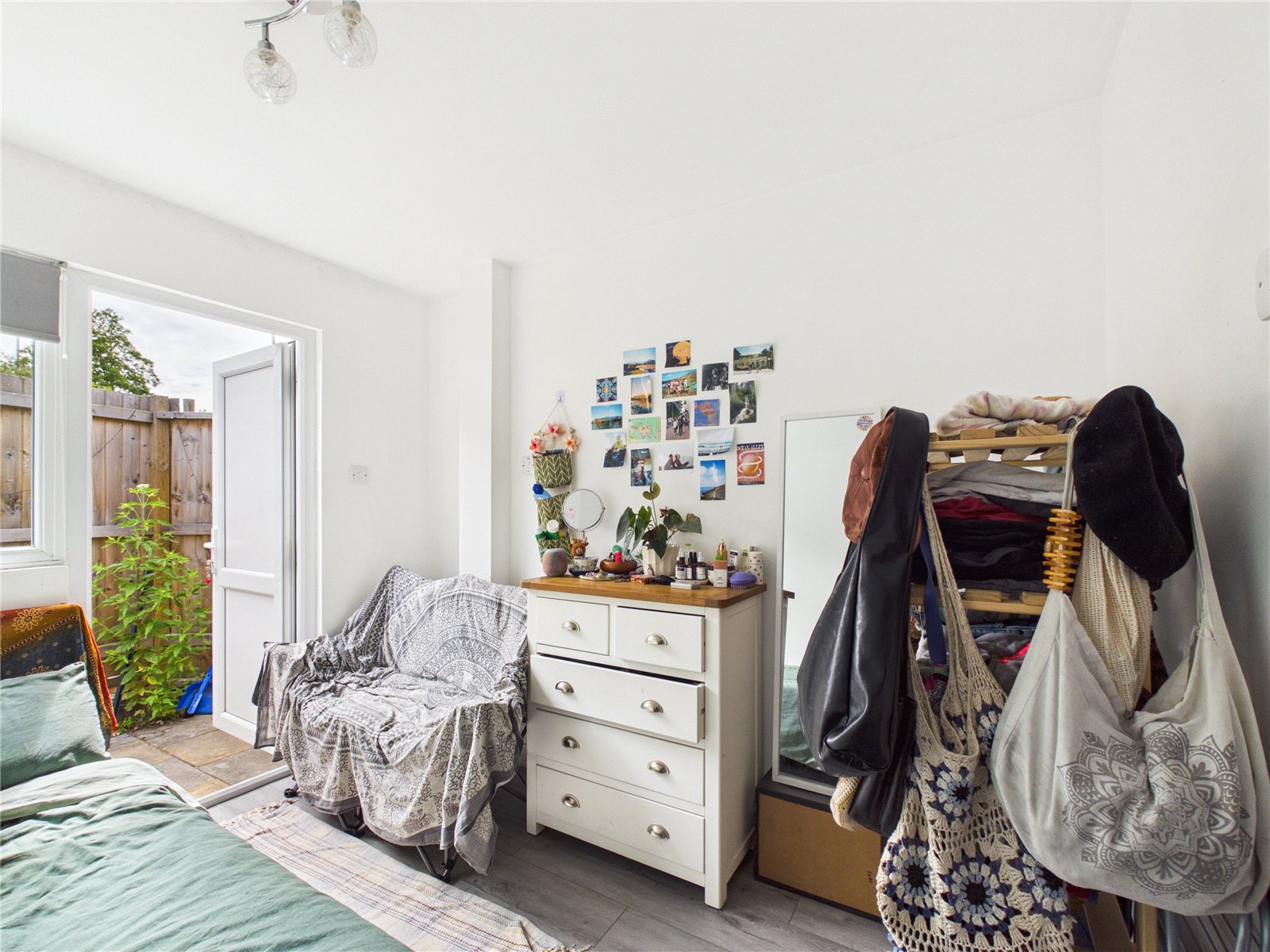 1 bedroom Flat to let in Winterstoke Road, Bristol