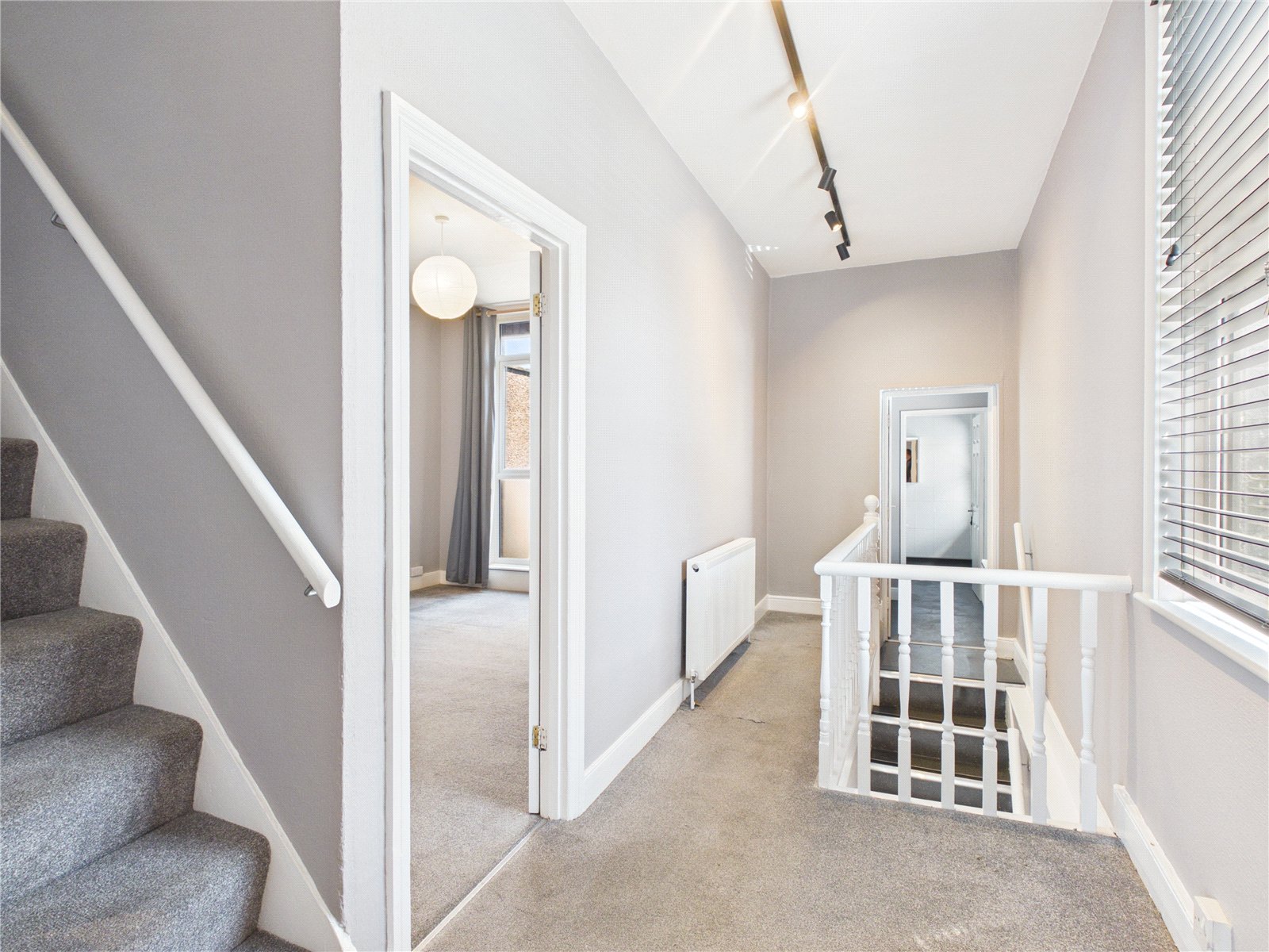 3 bedroom Flat to let in Southville, Bristol