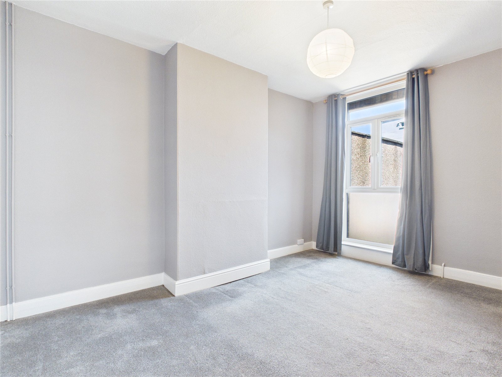 3 bedroom Flat to let in Southville, Bristol
