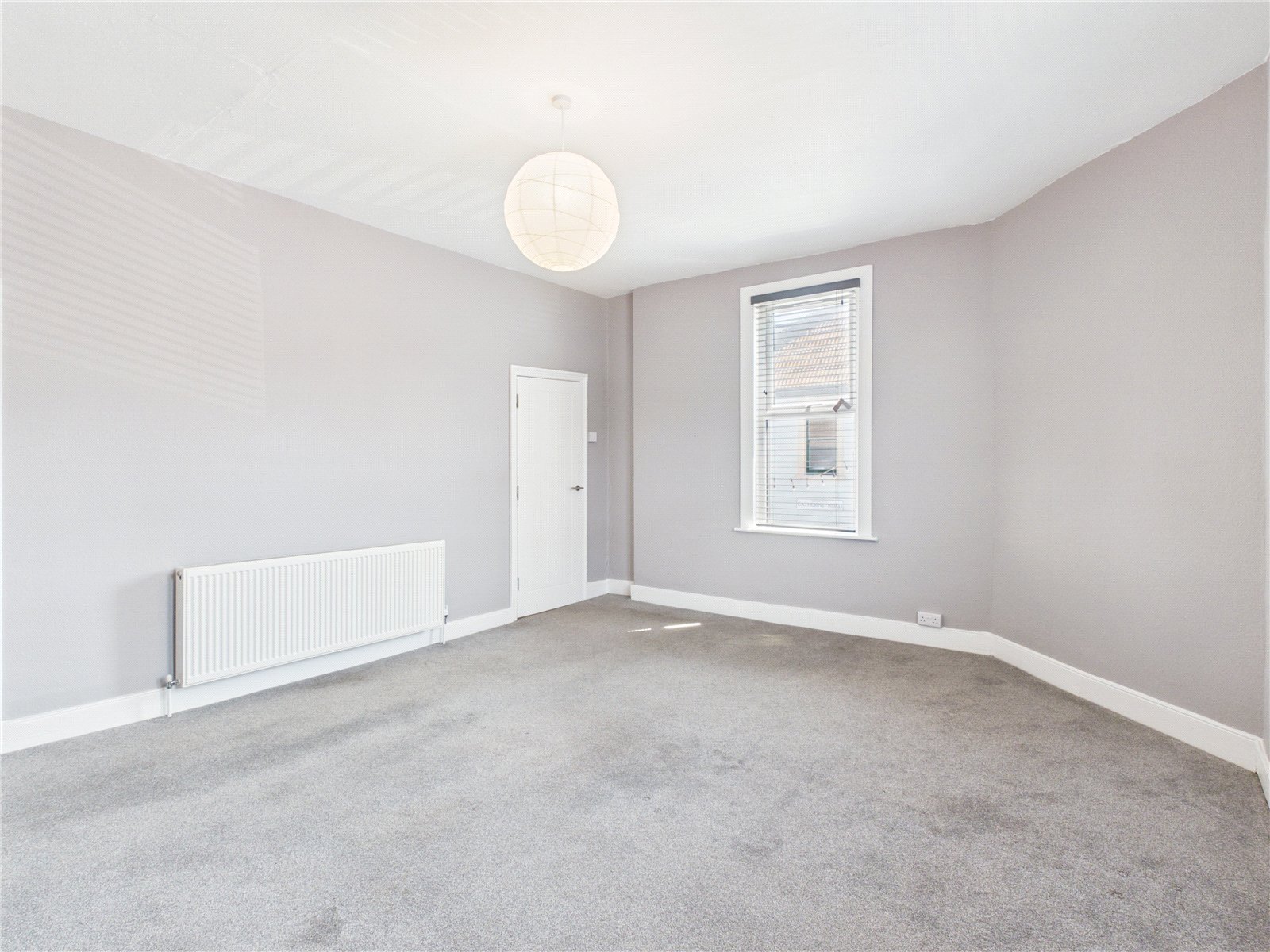 3 bedroom Flat to let in Southville, Bristol