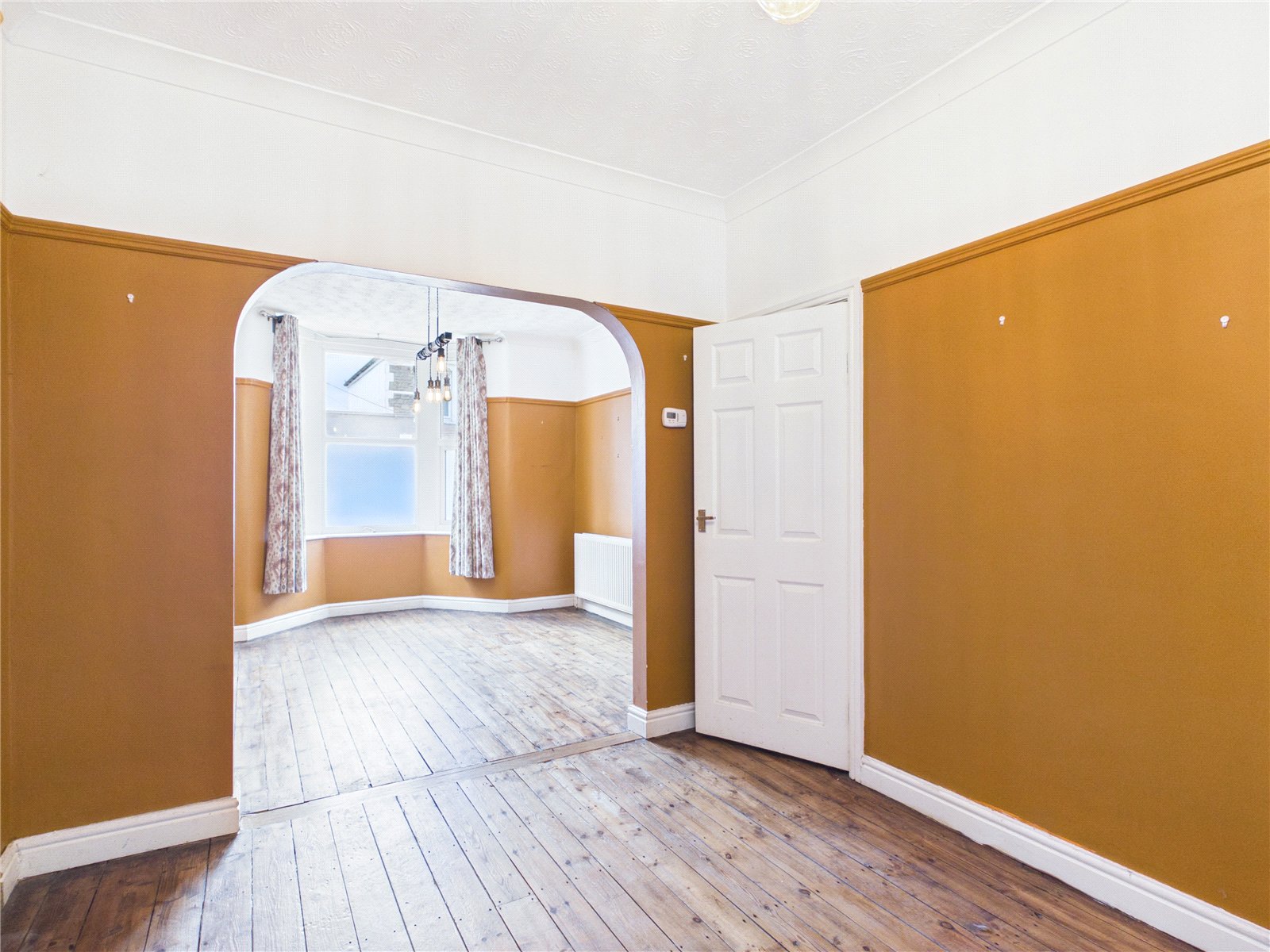 2 bedroom House to let in Kingswood, Bristol