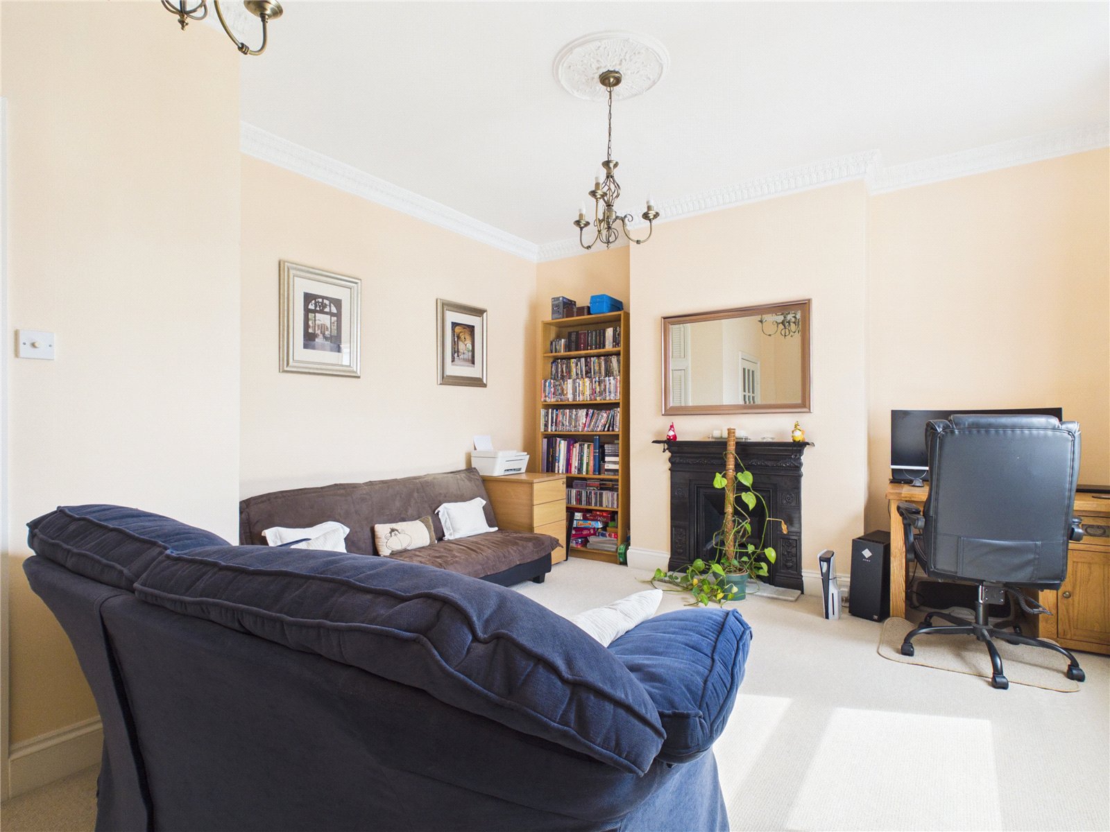 4 bedroom House for sale in Bristol
