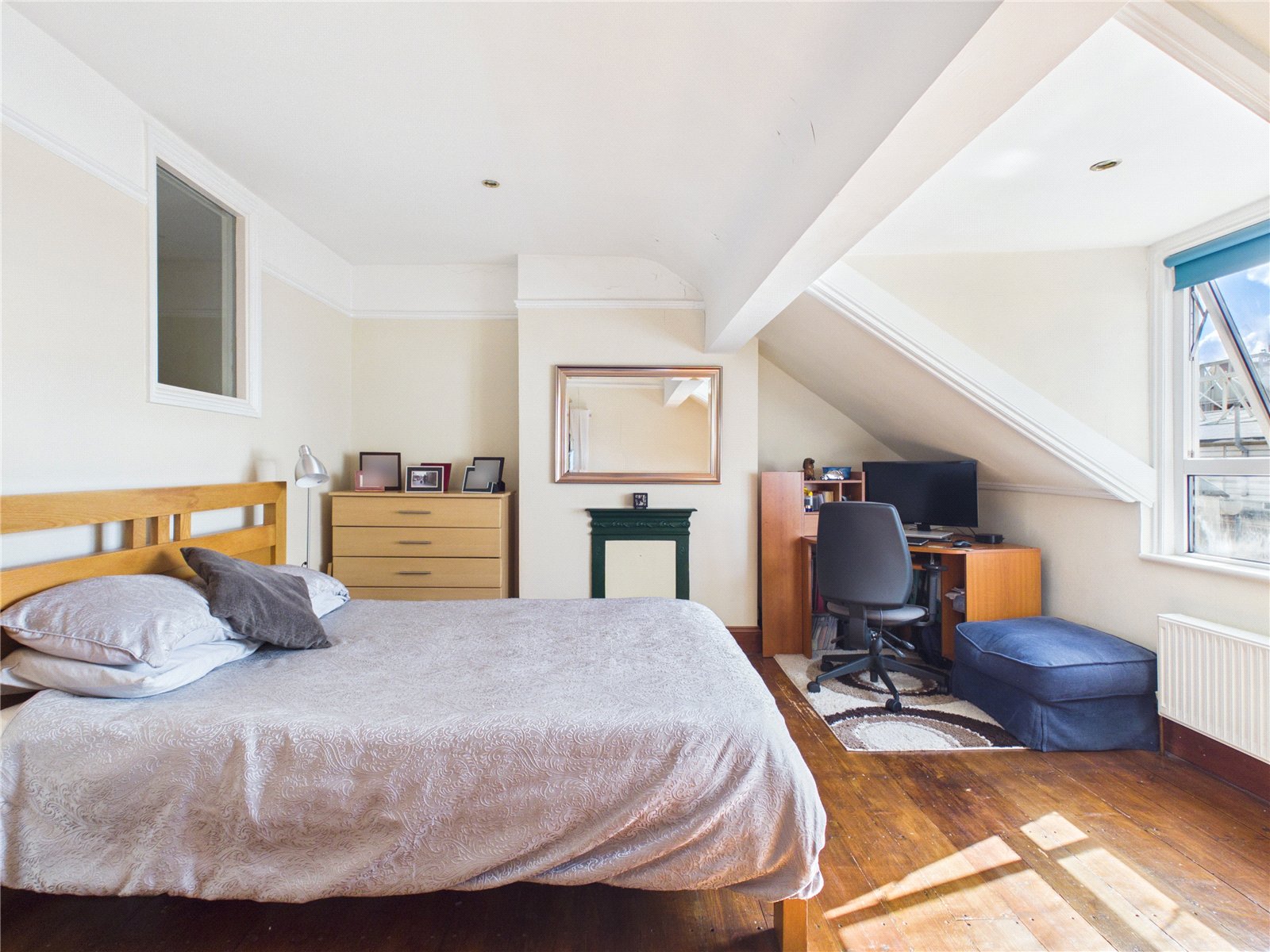 4 bedroom House for sale in Bristol