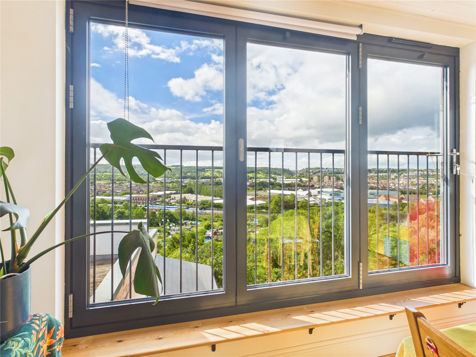 2 bedroom Flat to let in Bristol