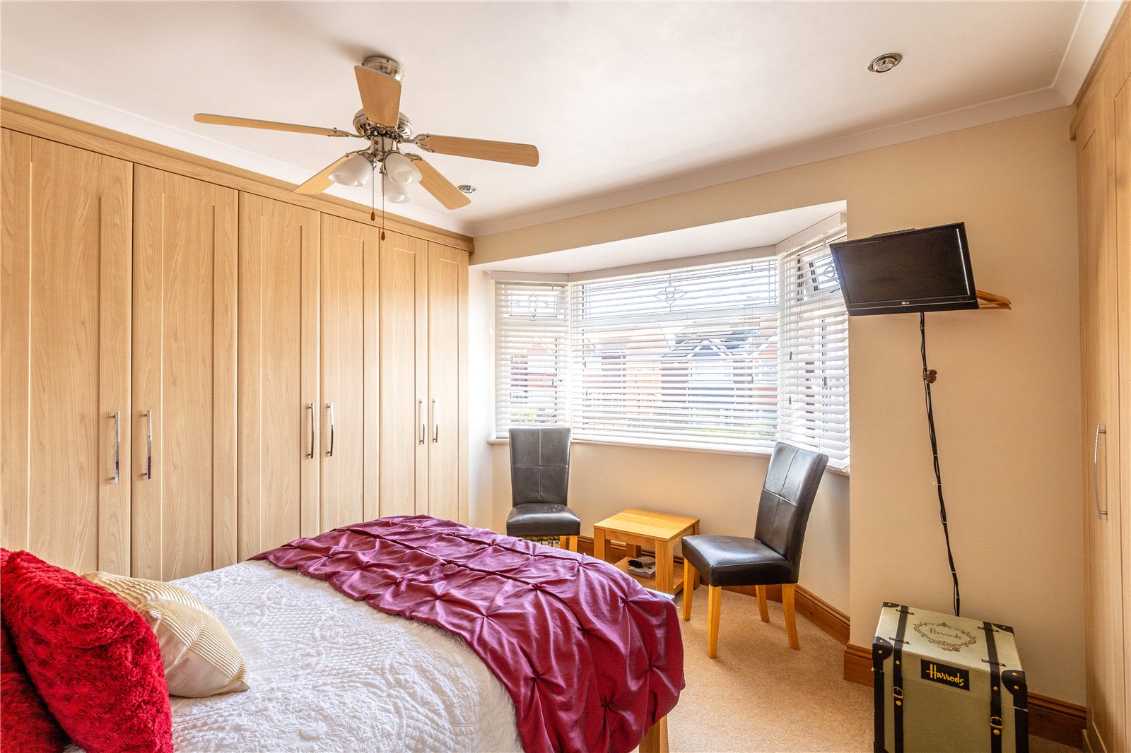 3 bedroom House for sale in Headley Park