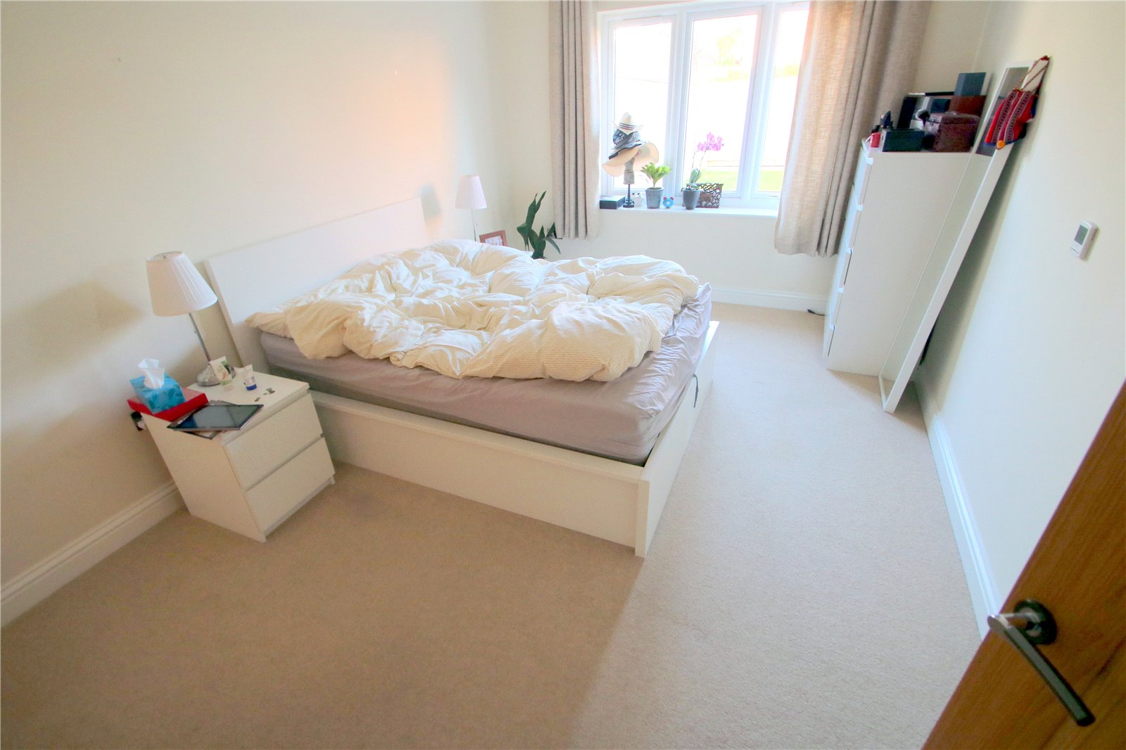 2 bedroom Bungalow to let in Long Ashton, Bristol