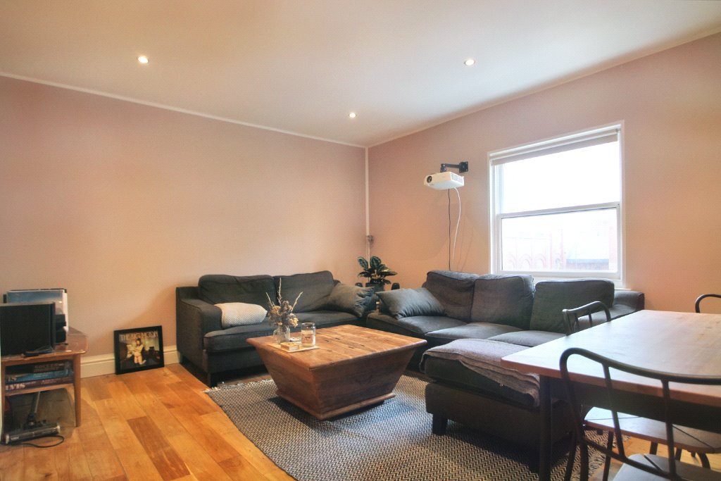 3 bedroom Flat for sale in Bedminster, BRISTOL