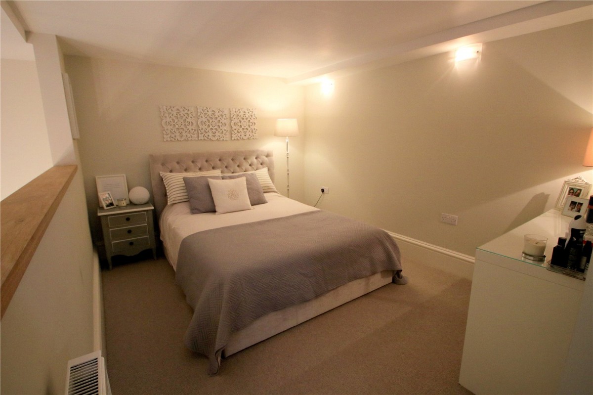 Guinea Street, Bristol