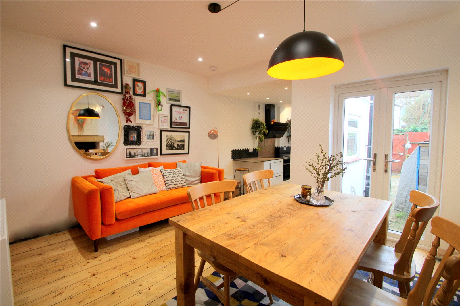 2 bedroom House for sale in Victoria Park, BRISTOL