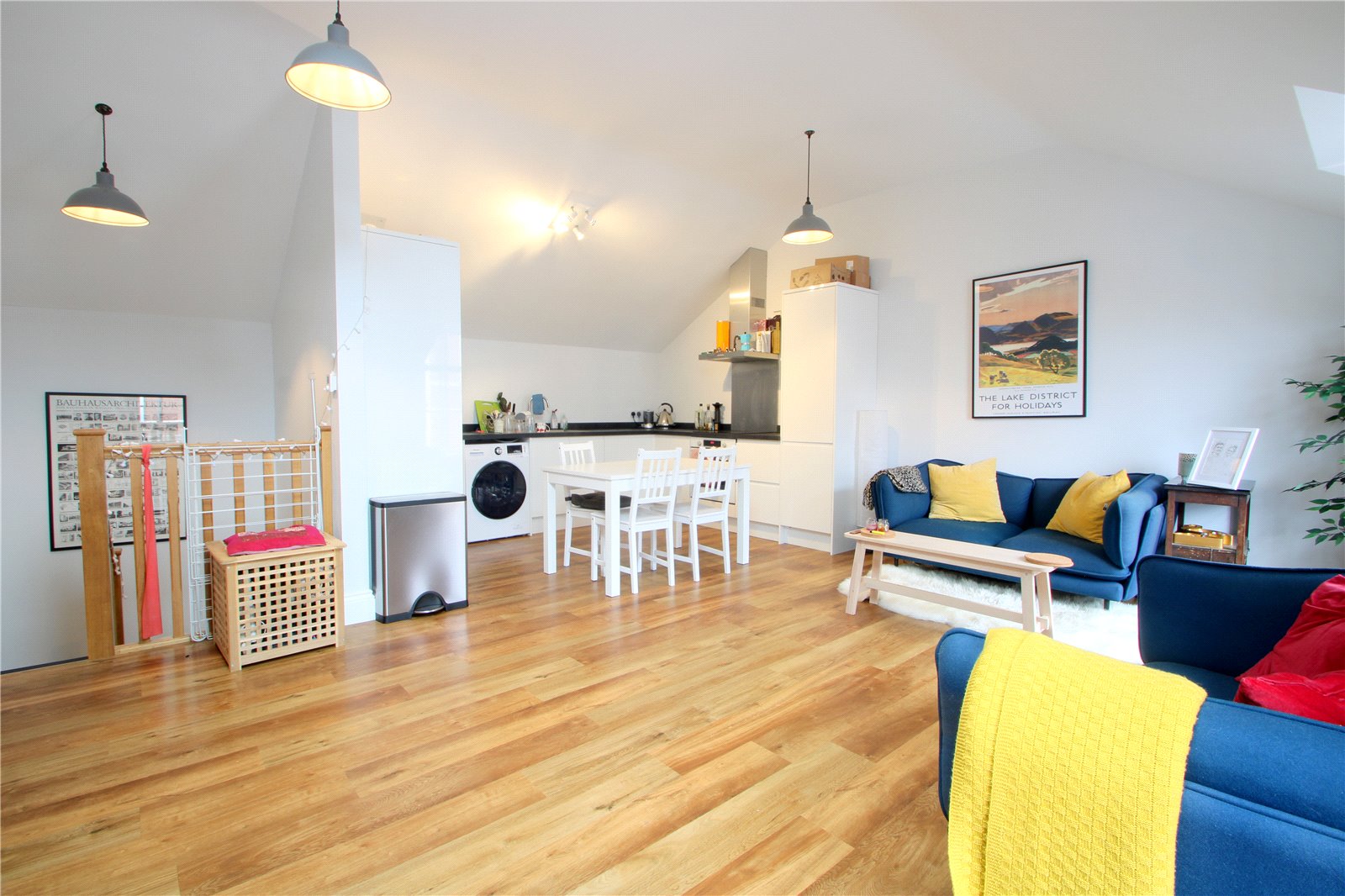 2 bedroom House to let in Bristol