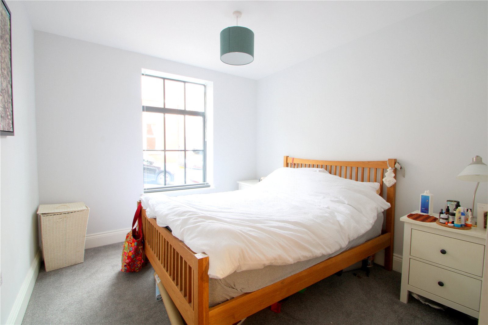 2 bedroom House to let in Bristol