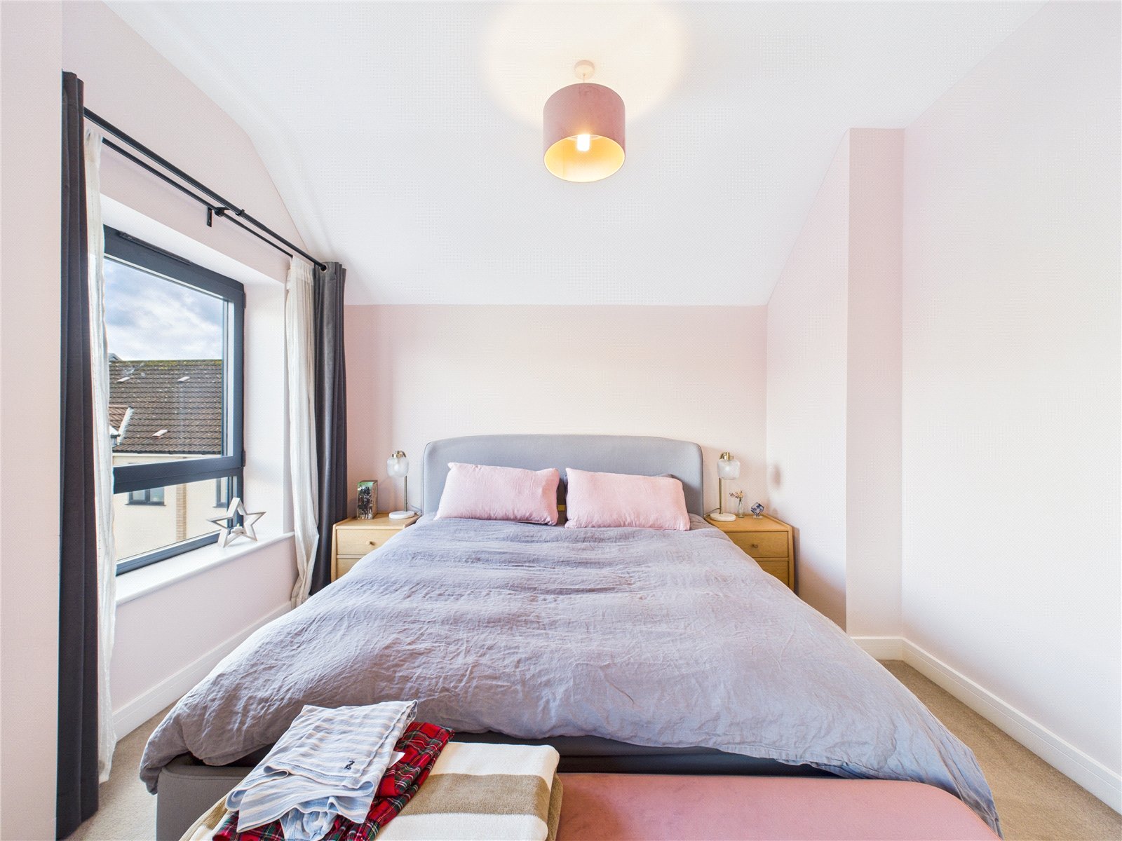 5 bedroom House for sale in Greville Road
