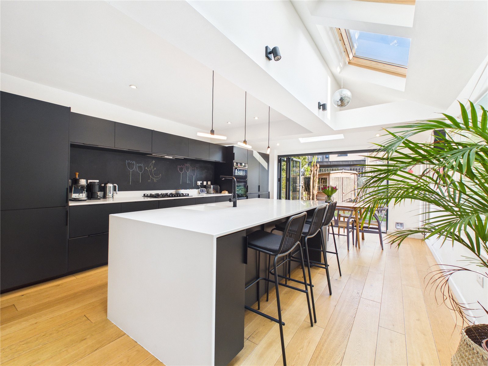 4 bedroom House for sale in Bristol