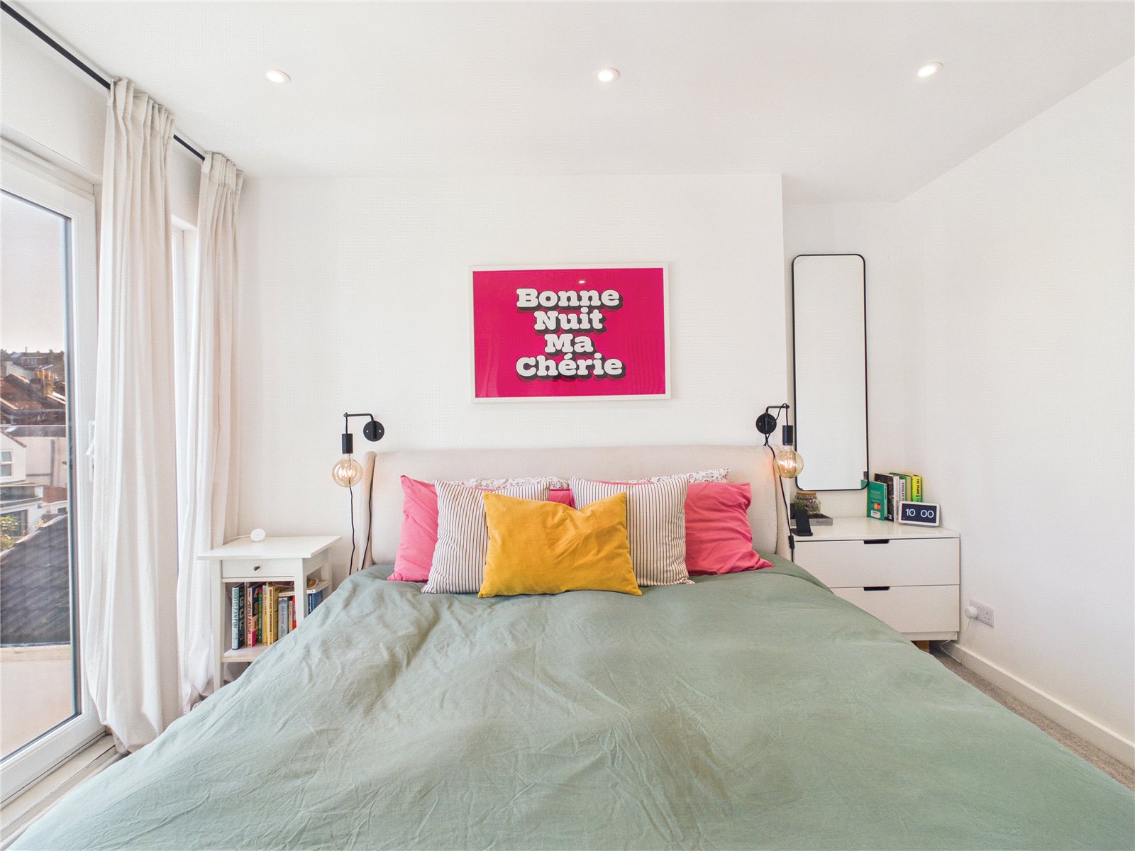 4 bedroom House for sale in Bristol