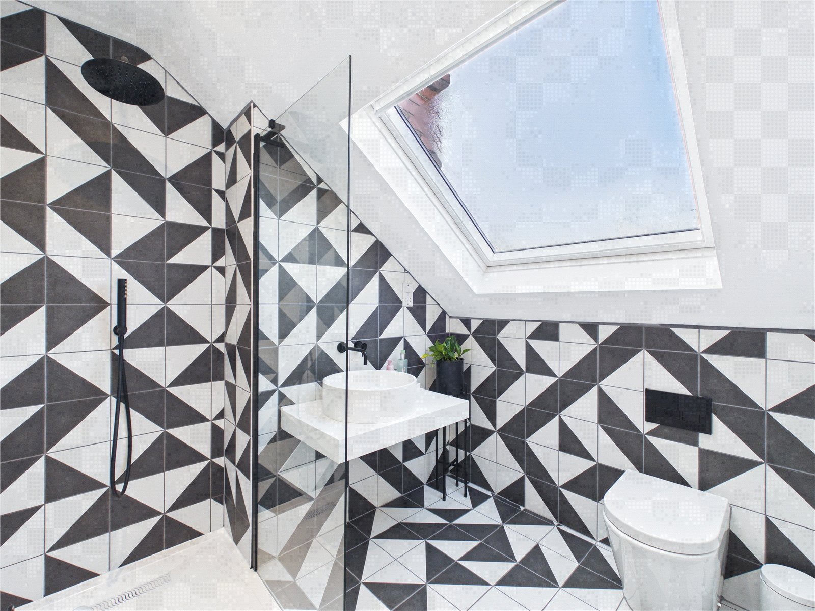4 bedroom House for sale in Bristol