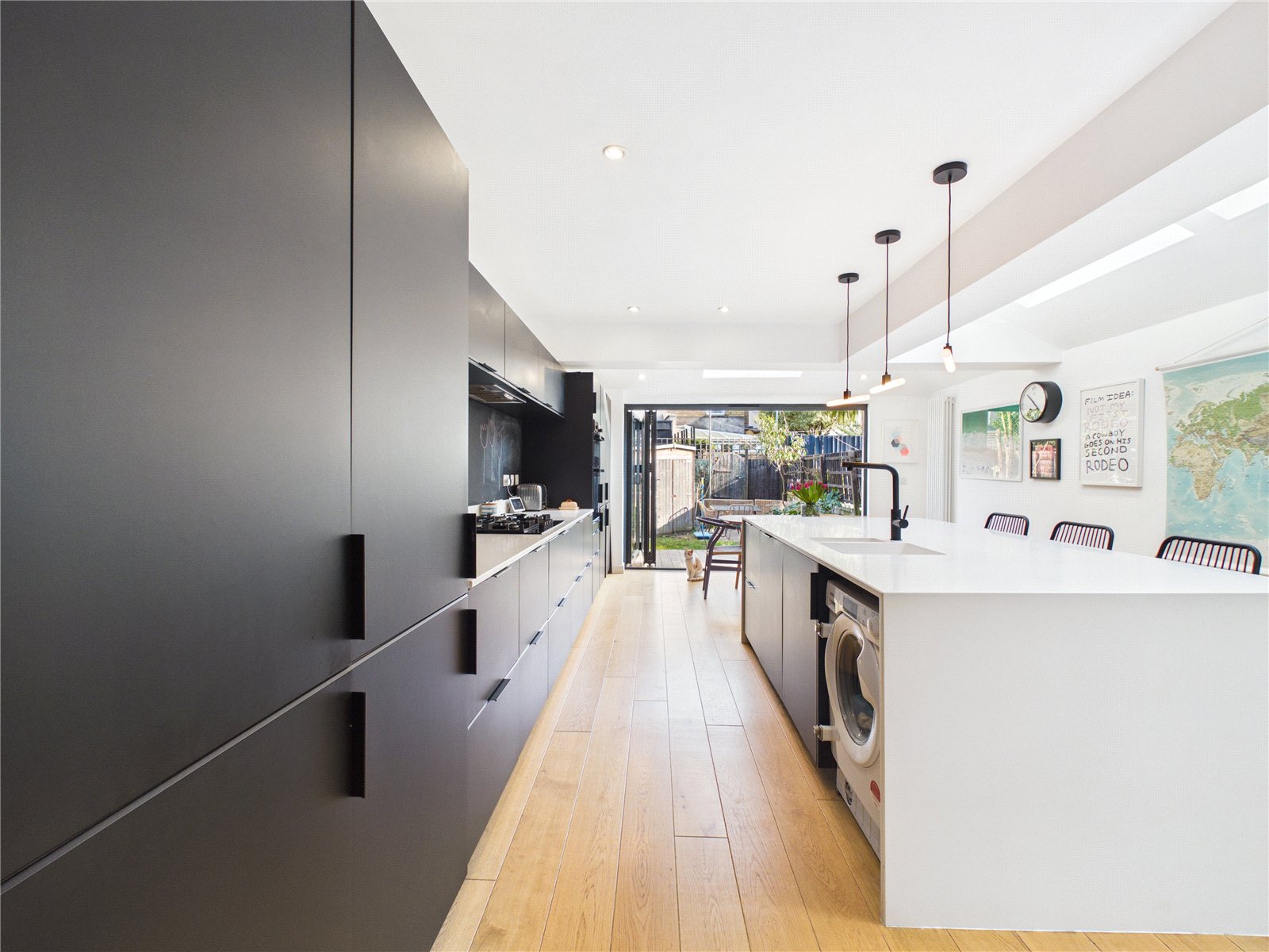 4 bedroom House for sale in Bristol