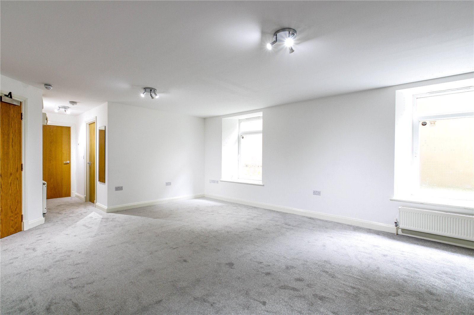 2 bedroom Flat for sale in Southville