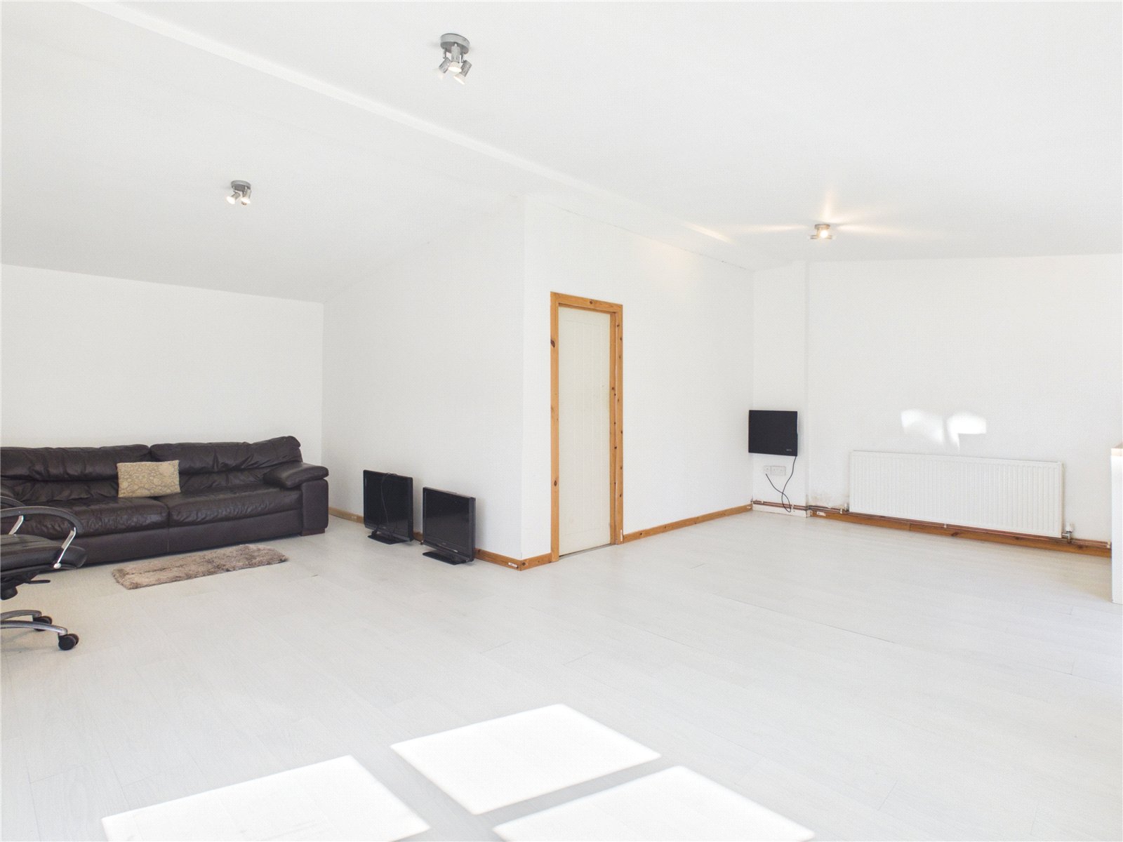 5 bedroom House to let in Brislington, Bristol
