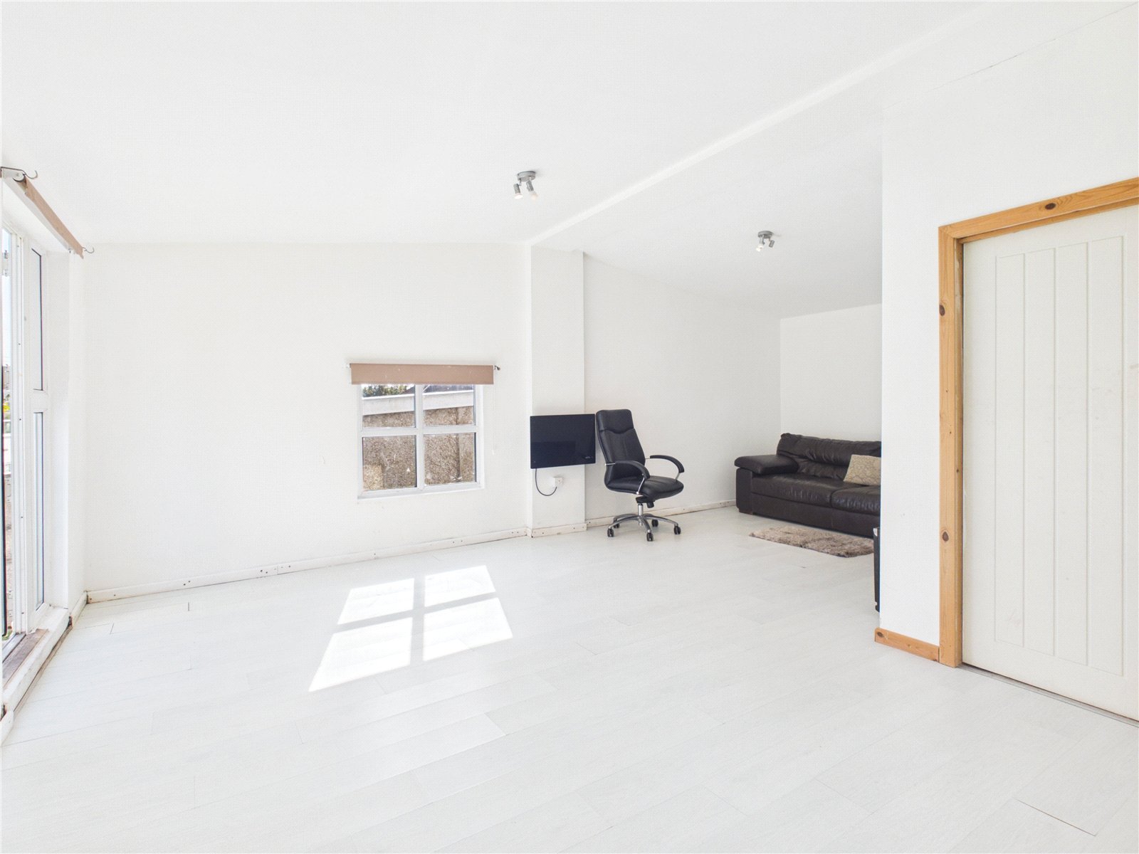 5 bedroom House to let in Brislington, Bristol