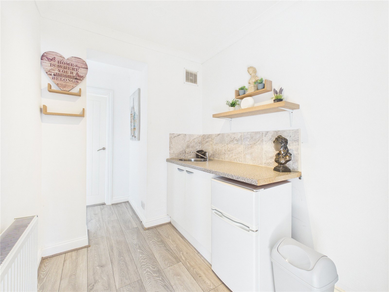 5 bedroom House to let in Brislington, Bristol