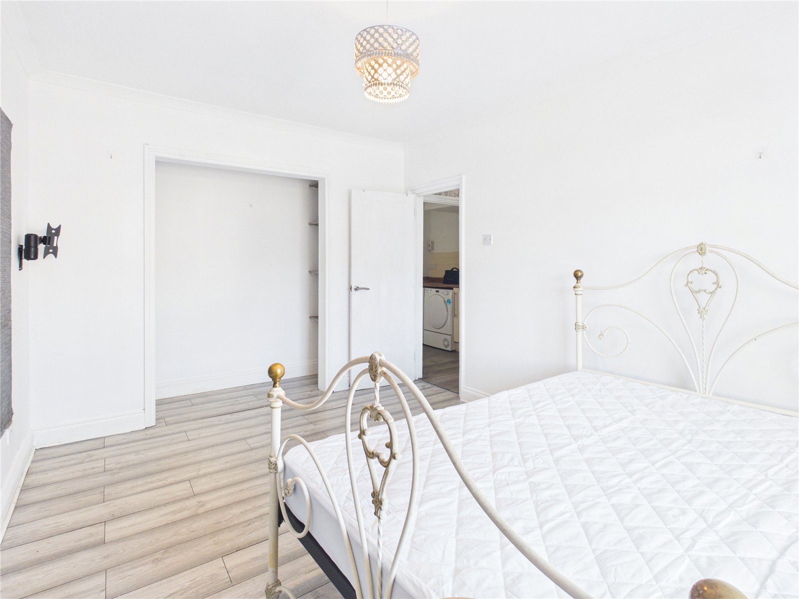 5 bedroom House to let in Brislington, Bristol