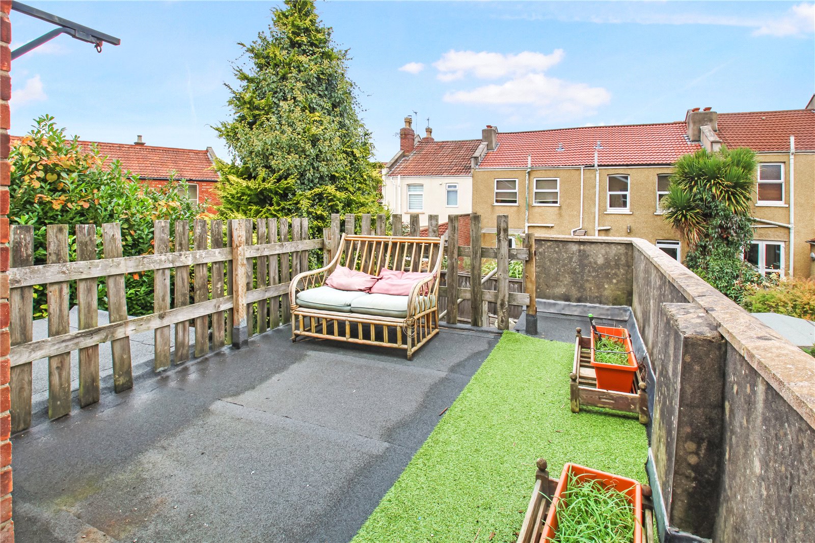2 bedroom Flat for sale in Brislington