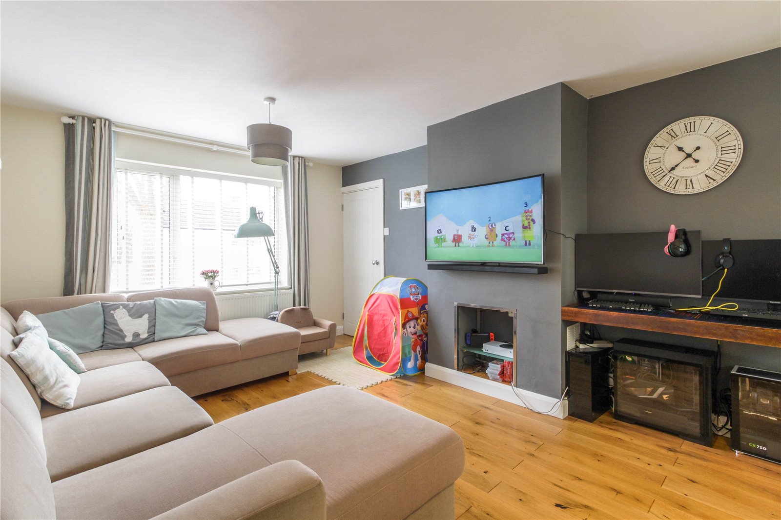 4 bedroom House for sale in Bristol