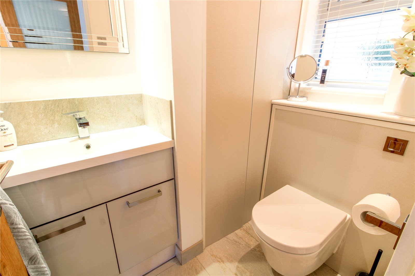 4 bedroom House to let in Knowle, Bristol