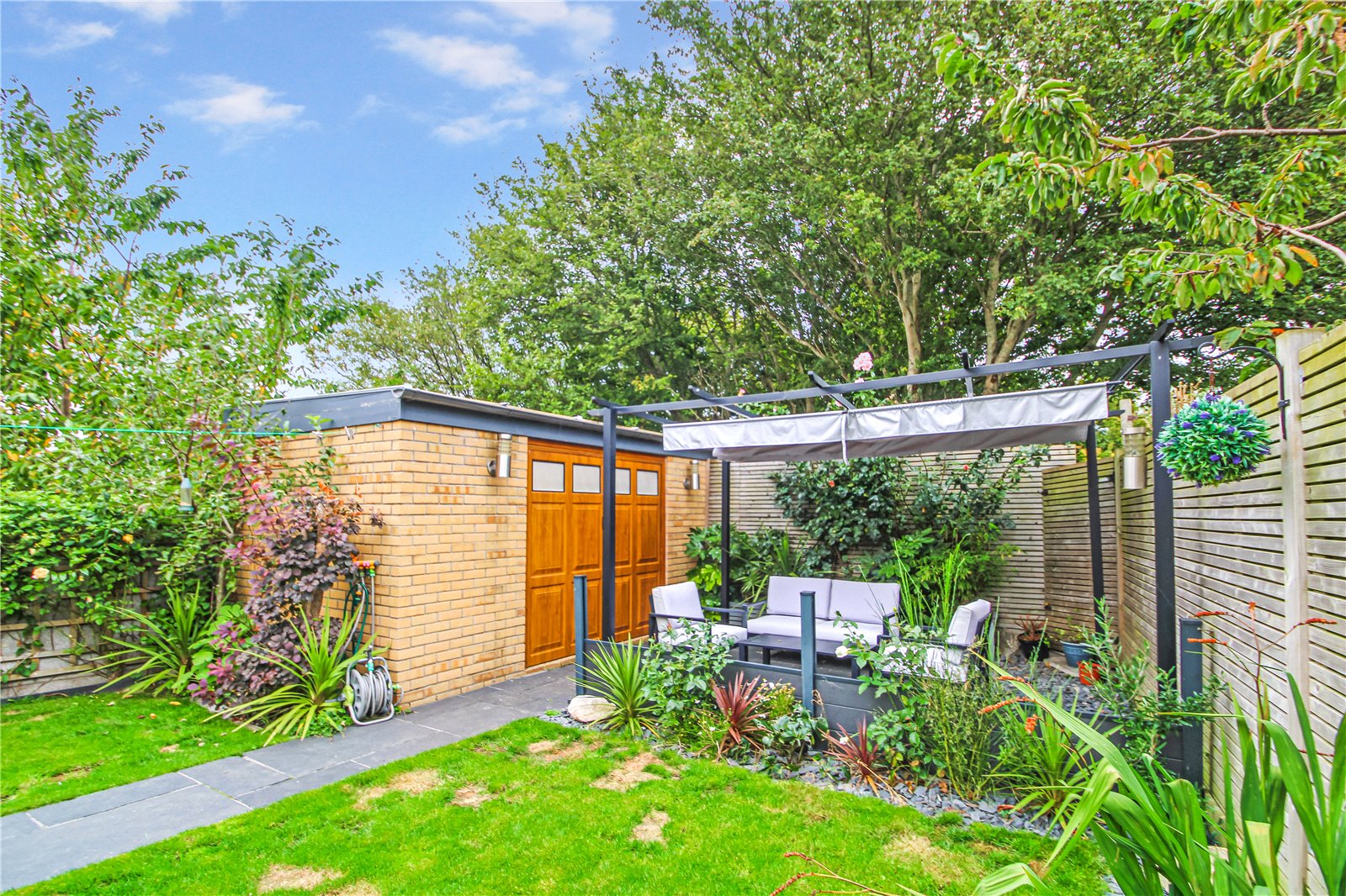 4 bedroom House to let in Knowle, Bristol